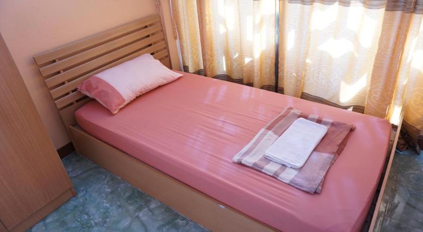 Oyo 730 Meedee Hostel Bangkok Extérieur photo